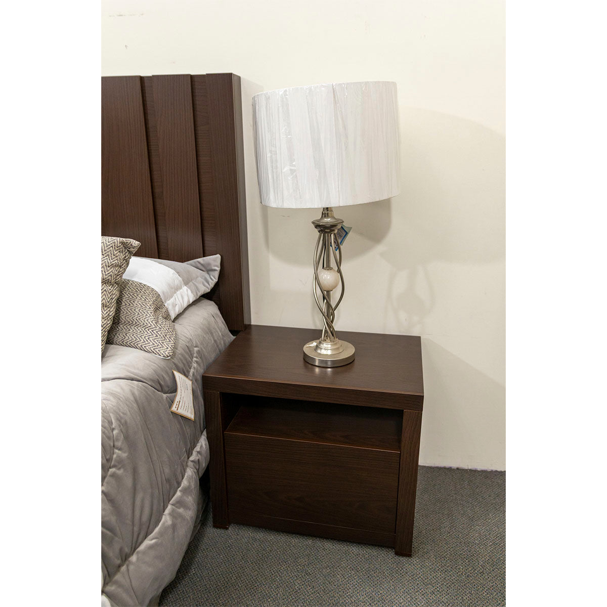 Recamara Matrimonial / Queen Size Bay Nogal 3 Piezas 